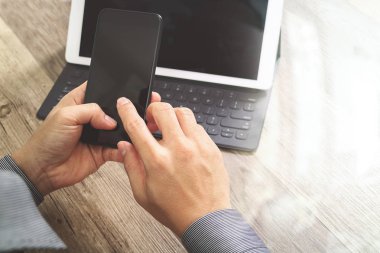 Kullanarak mobil ödeme online alışveriş, omni kanal, simge cus ele