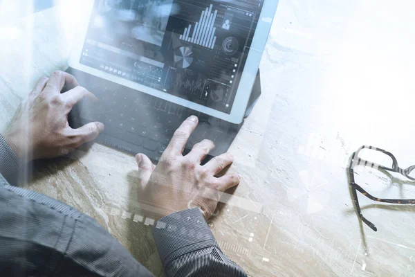 Hombre de negocios concepto de trabajo a mano. Foto inversor trabajando con ne — Foto de Stock