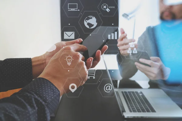 Co working team meeting concept,businessman using smart phone in — Stock Photo, Image