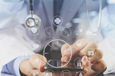 akıllı telefon ve st çalışma akıllı tıp doktoru kapatın