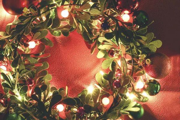 Salutations concept de la saison. Couronne de Noël avec lumière décorative o — Photo