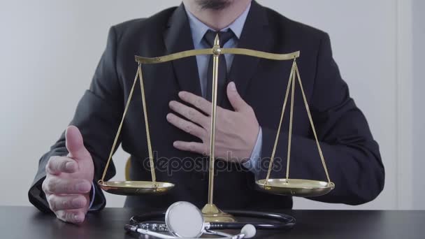 Orvosi Jog Igazságosság Fogalma Ügyvéd Orvostudomány Bíró Egészségügyi Ellátási Mérleg — Stock videók