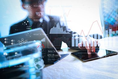 İşadamı el dijital tablet dokunmadan. Fotoğraf Finans Yöneticisi w