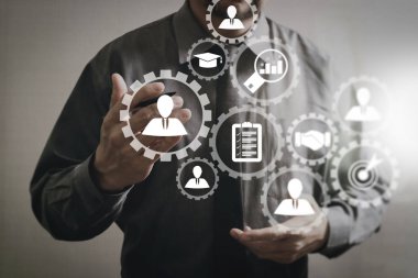 başarı işadamı aç elini, dokunmatik ekran bilgisayar çalışma,