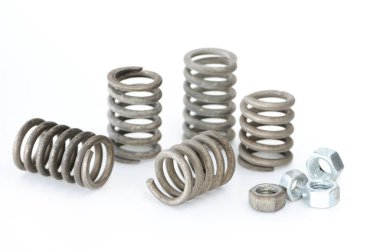 Bobin bahar beyaz arka plan üzerinde