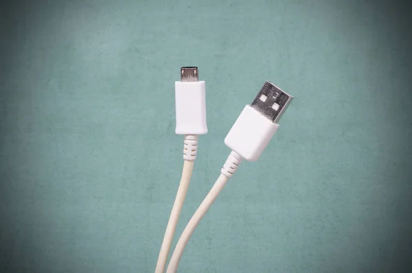 Mobile phone charger connection line — Stockfoto