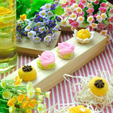 Kırmızı ve beyaz şerit peçete, gıda arpacık Tayland Kraliyet tatlı tatlı