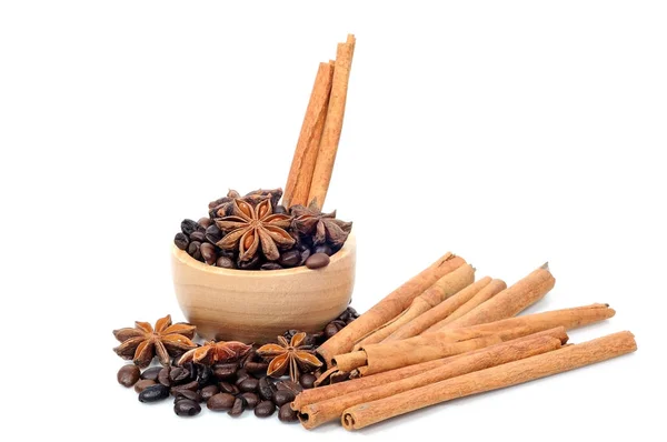 Chinese star aniseed Cinnamon and Coffee seeds on white backgrou — Stock Photo, Image