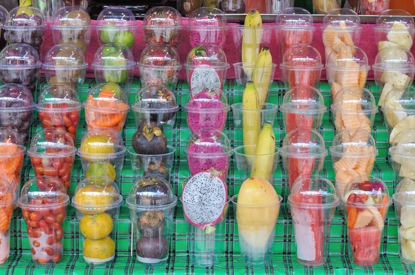 Tailândia frutas frescas se preparam para bebida congelada no mercado — Fotografia de Stock