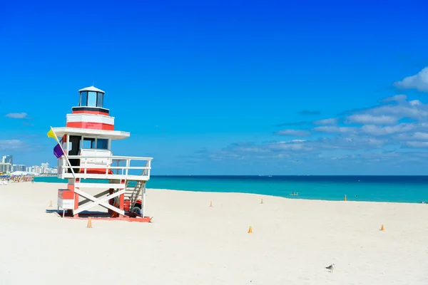 Torre de salva-vidas em South Beach, Miami Beach, Florida — Fotografia de Stock