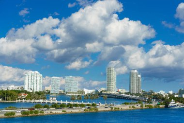 Macarthur Geçidi, Miami, Florida