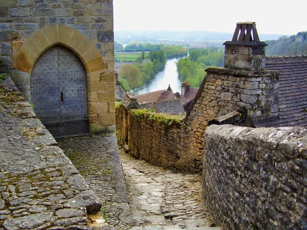 Ulica Brukowana Średniowiecznej Wiosce Beynac Cazenac Dordogne Francja — Zdjęcie stockowe