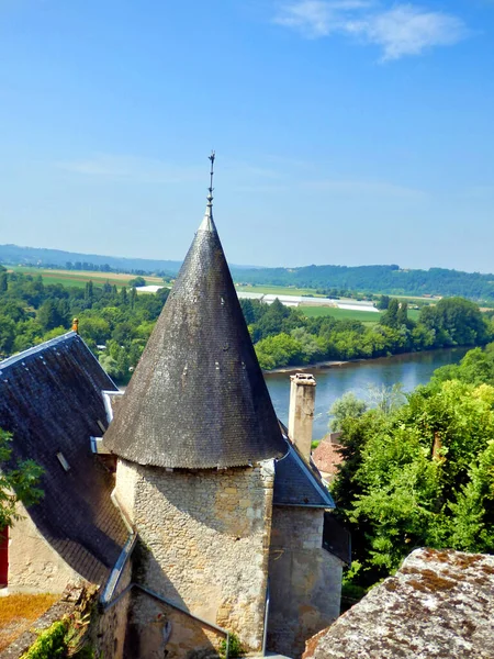 Dordogne Nehri Nin Dordogne Fransa Daki Limeuil Köyünün Tepesinden Görünüşü — Stok fotoğraf