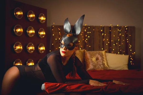 Sypialnia czarny królik — Zdjęcie stockowe