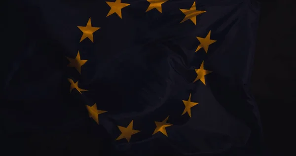 Flagge des vereinten Europas geschwenkt — Stockfoto