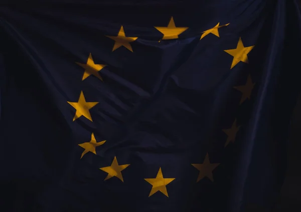 Eu-vlag van het Verenigd Europa zwaaide — Stockfoto