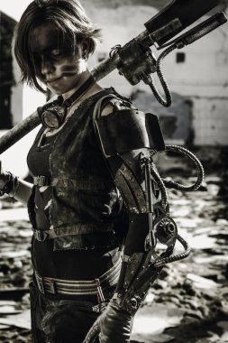 Çorak Topraklar Acımasız Asker