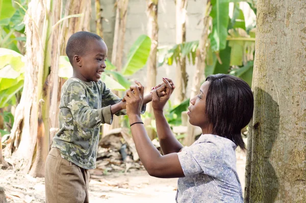 mutlu ve Birleşik aile.
