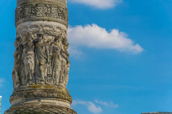 Widok kolumny Kongresu w Brukseli, Belgia — Zdjęcie stockowe