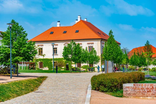 Edificio universitario jesuita en Kutna Hora, República Checa — Foto de Stock