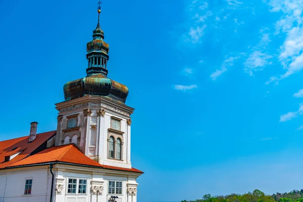 Edificio universitario jesuita en Kutna Hora, República Checa — Foto de Stock