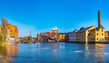 Eskiden başarılı olan tekstil endüstrisinin sanayi binaları Norrkoping, İsveç 'te yeniden canlanıyor.