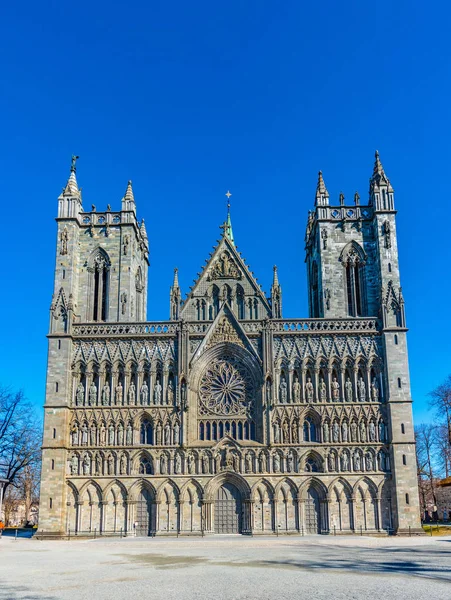 View of the main facade of Nidaros cathedral in trondheim, Norway — Stock Photo, Image