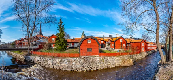 Edificios de madera en Gamla stan parte de Vasteras, Suecia —  Fotos de Stock