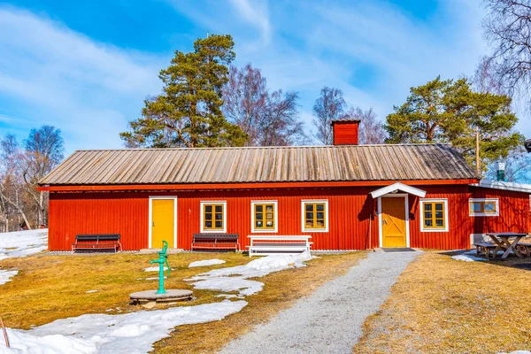 Приклади сільської архітектури в музеї просто неба Джамтлі в Остерсунді, Швеція. — стокове фото