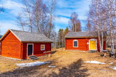 İsveç 'in Ostersund kentindeki Jamtli açık hava müzesindeki kırsal mimari örnekleri