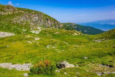 Bulgaristan 'daki Rila dağlarının manzarası