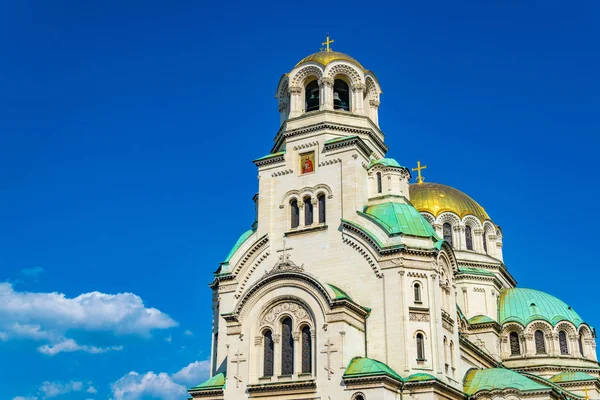 Kathedraal van Saint Alexander Nevski in Sofia, Bulgarije — Stockfoto