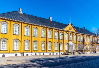 Norveç 'in Trondheim merkezindeki Stiftsgarden malikanesi