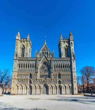 Norveç, trondheim 'daki Nidaros katedralinin ana cephesi