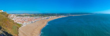 Portekiz 'in deniz kenti Nazare' nin hava manzarası