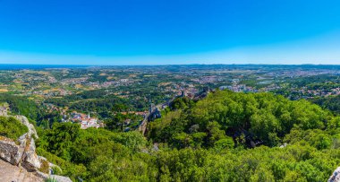 Portekiz, Sintra 'daki bozkır şatosunun manzarası