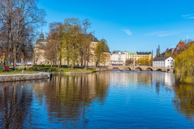 İsveç 'teki Orebro kalesinin manzarası.