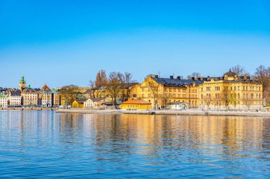 İsveç Stockholm 'deki Gamla stan ve Skeppsholmen Adası