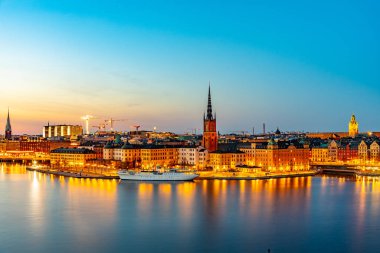 Sodermalm Adası, Sw 'dan Stockholm' deki Gamla Stan 'in günbatımı manzarası