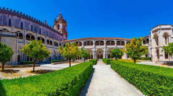 Chiostro del Silenzio al monastero Alcobaca in Portogallo — Foto Stock