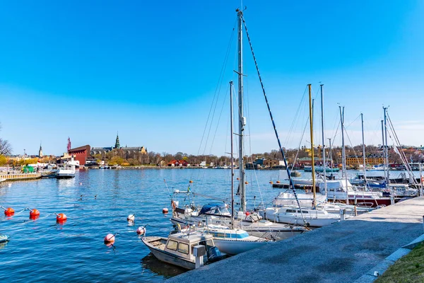 Vista da marina em Estocolmo, Suécia — Fotografia de Stock