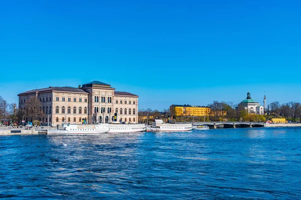 Vista del museo nacional en Estocolmo, Suecia — Foto de Stock