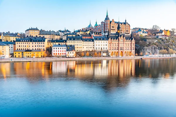 Вид на набережную Soder malastrand в Стокгольме, Швеция — стоковое фото