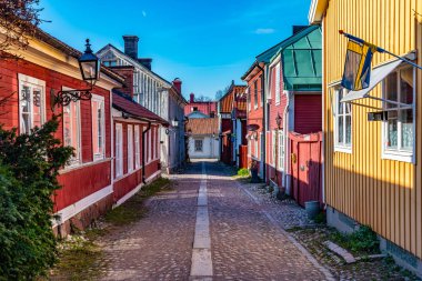 Gavle, Swe 'nin Gamla Stan semtindeki geleneksel kereste binaları