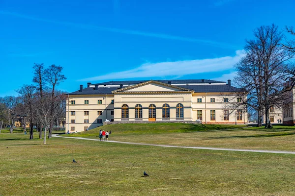 Theater auf dem Gelände von Schloss drottningholm in Schweden — Stockfoto