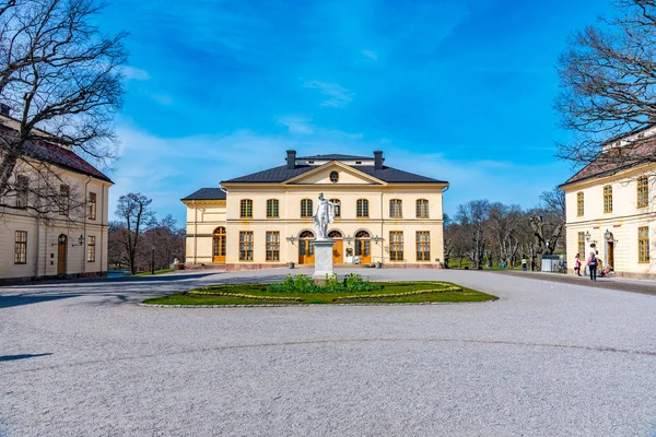 Teatro en el recinto del Palacio de Drottningholm en Suecia — Foto de Stock