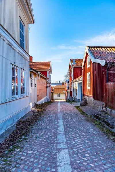 Traditional timber buildings in Gamla Stan quarter of Gavle, Swe — Stock Photo, Image