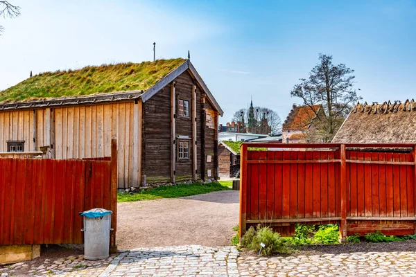 Casas rurais no museu ao ar livre Kulturen em Lund, Suécia — Fotografia de Stock