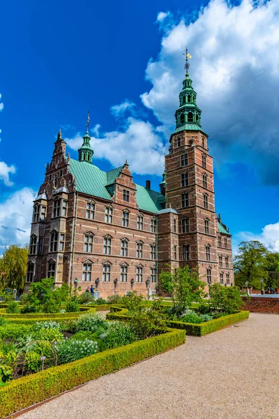 Rosenborg Slot castle, a dán tőke Koppenhága. — Stock Fotó