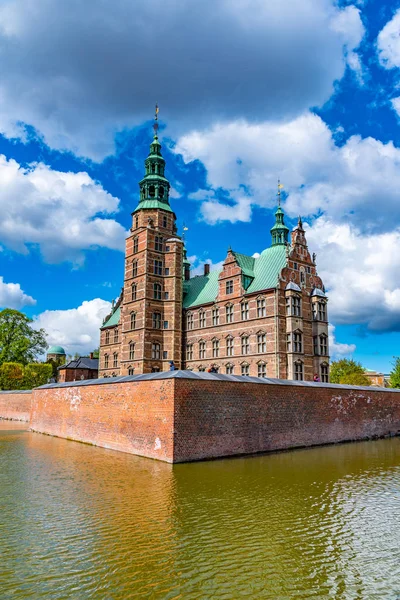 Rosenborg Slot castle, a dán tőke Koppenhága. — Stock Fotó
